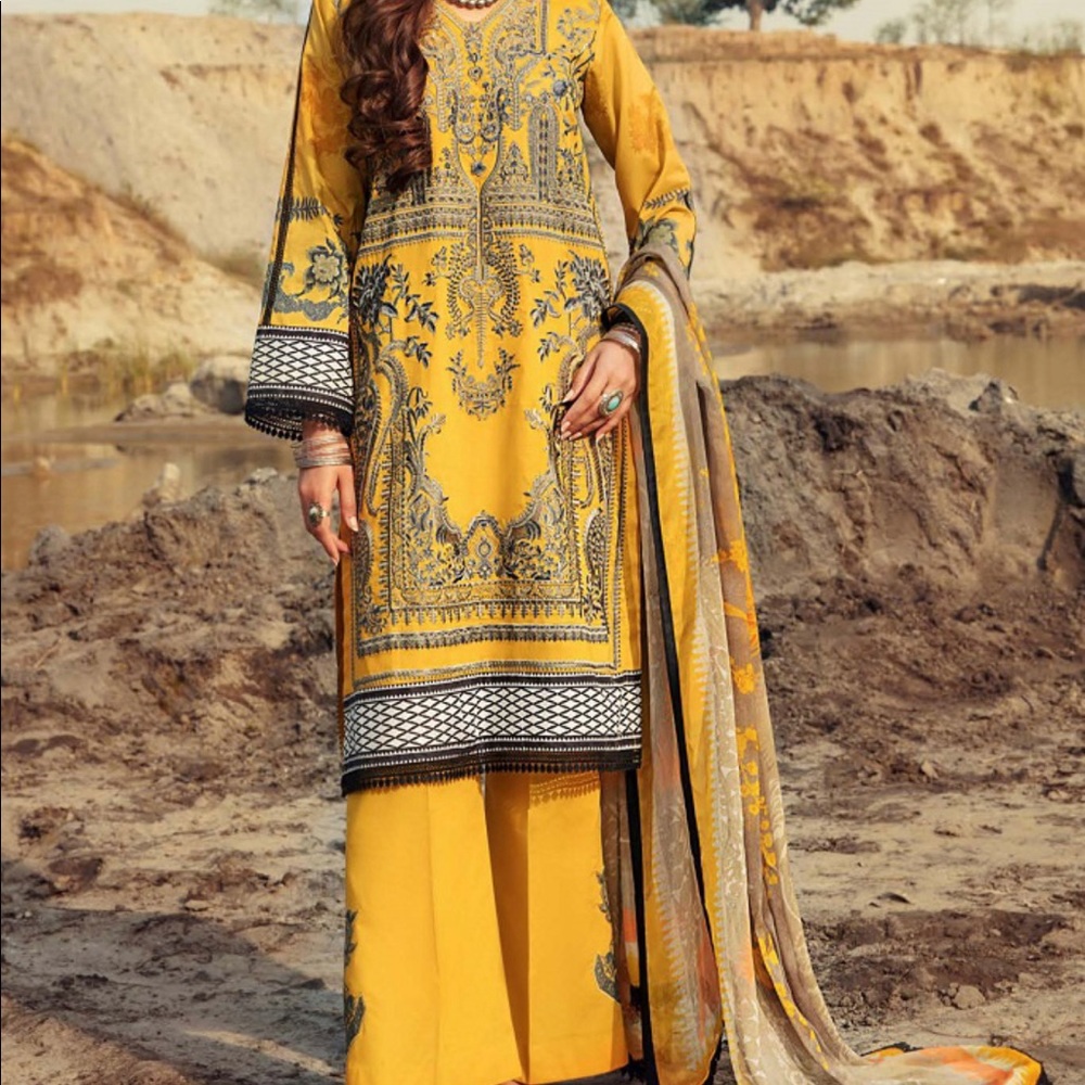Pakistani brand new orginal full embroidery dress